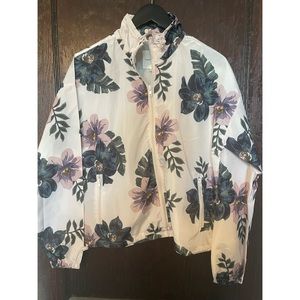 Windbreaker/Rain Jacket